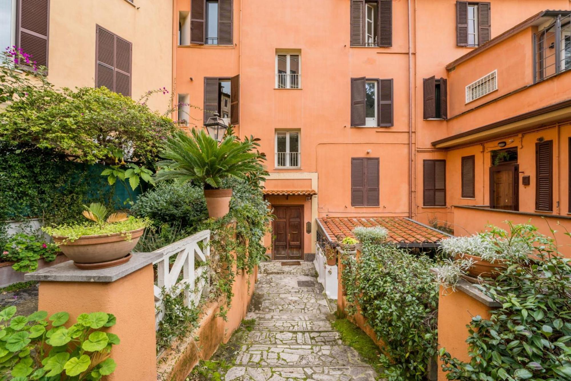 רומא Fl Apartments Il Piccolo Borgo Di Trastevere מראה חיצוני תמונה